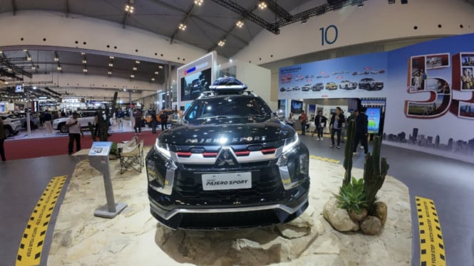 Adu Diskon Mitsubishi Pajero Sport vs Toyota Fortuner di GJAW 2025: Pilih Mana?