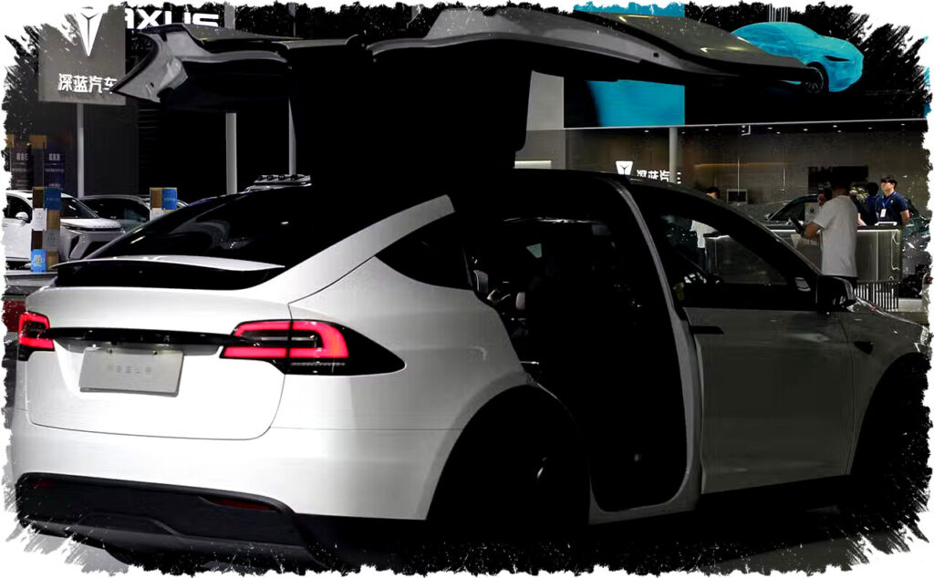 Tesla Hentikan Produksi Model S dan X, Fokus Kembangkan Robot Optimus untuk Masa Depan AI