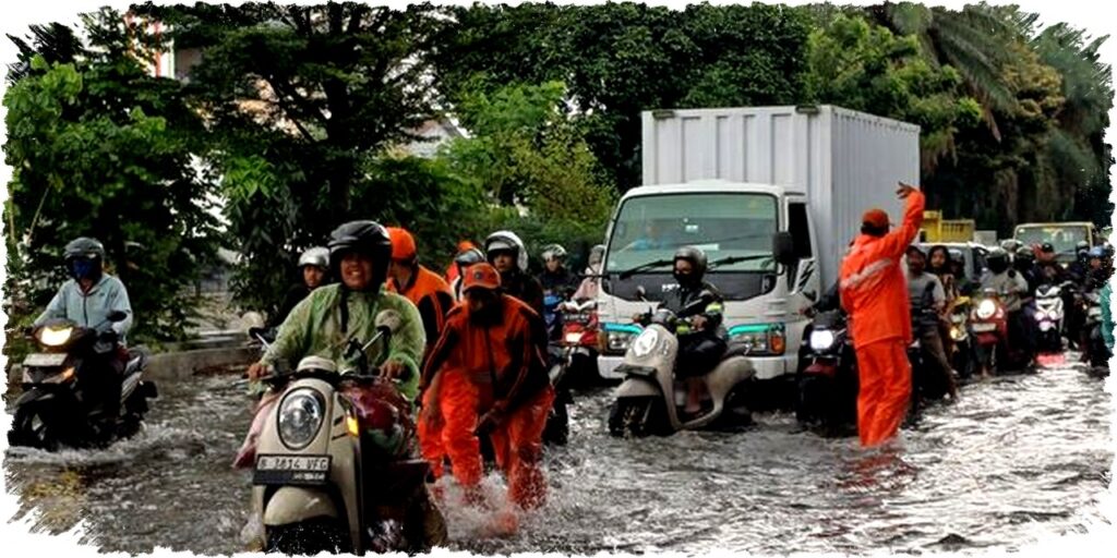 Banjir Rendam Cempaka Putih, Ini 3 Jalur Alternatif Hindari Macet dan Genangan Air