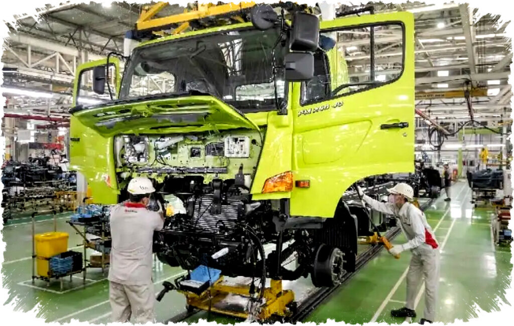Hino Tambah Investasi Rp Miliar di RI, Siap Ekspor Kendaraan Niaga ke Jepang & Asia