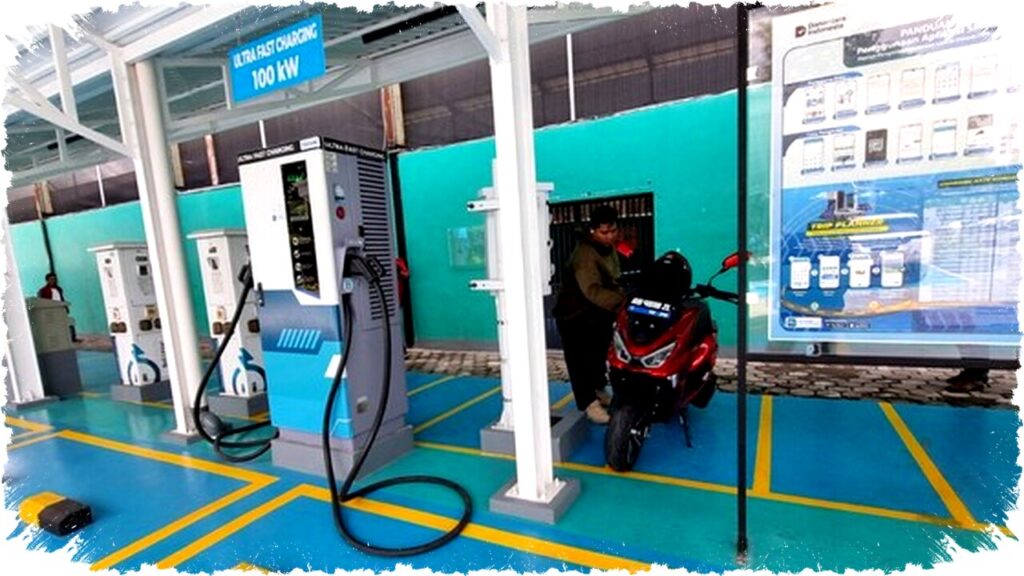 Rebutan Ngecas Mobil Listrik di SPKLU: Persaingan VinFast vs BYD dan Tantangan Infrastruktur 2026