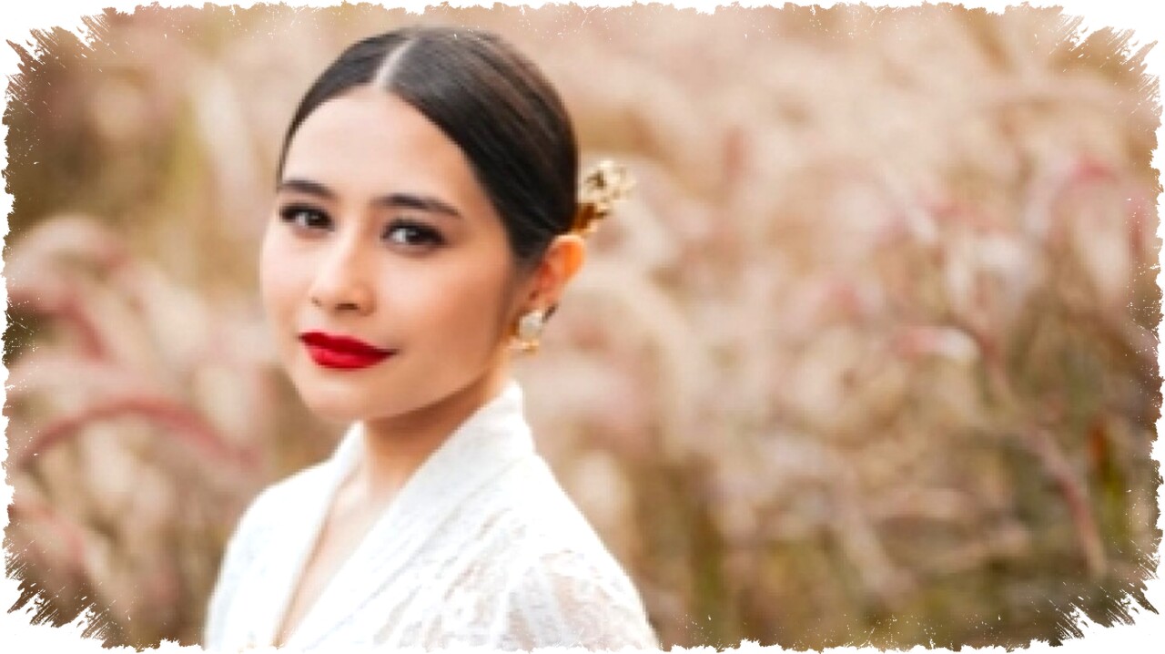 Cocok untuk Kondangan, 4 Inspirasi Busana Kebaya Ala Prilly Latuconsina yang Elegan & Modis