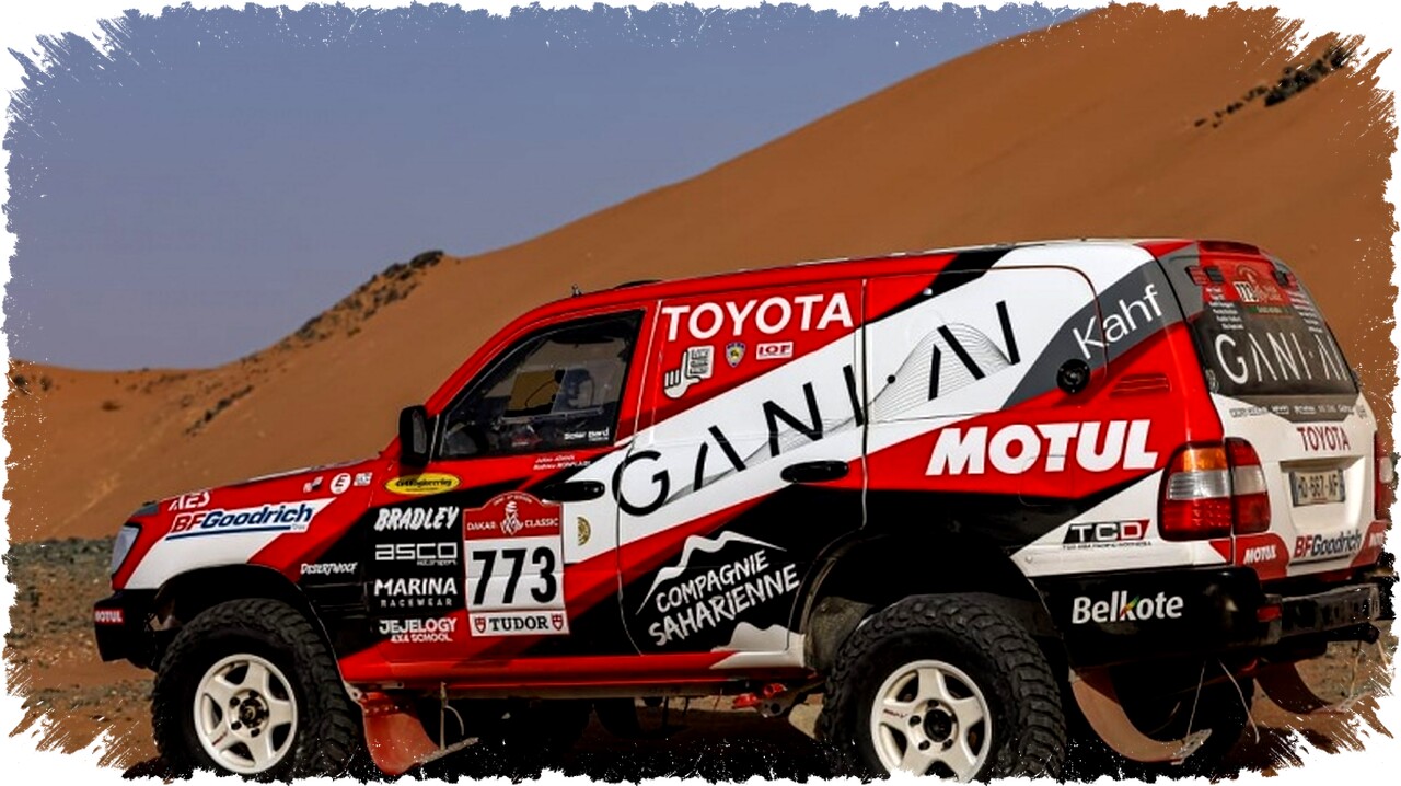 Ketangguhan Toyota Land Cruiser 100 Bawa Julian Johan Raih 5 Besar di Dakar Rally 2026 Arab Saudi