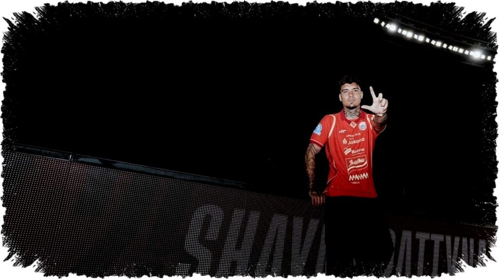 Dikontrak Persija, Intip Statistik Menarik Shayne Pattynama Saat Main di Liga Thailand