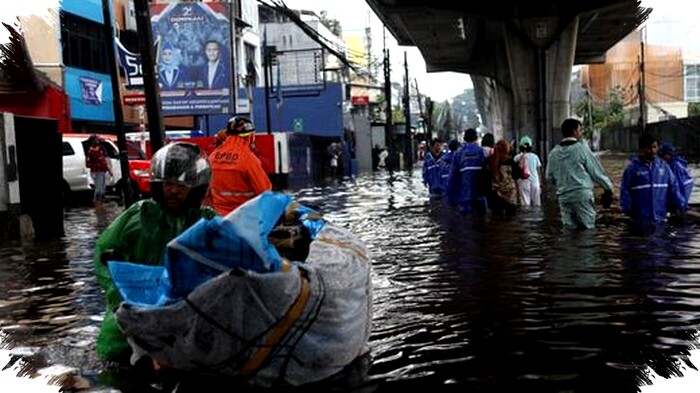 Penyebab Hujan Lebat Jabodetabek: BMKG Waspadai Siklon Tropis & Monsun Asia, Peringatan Cuaca Ekstrem