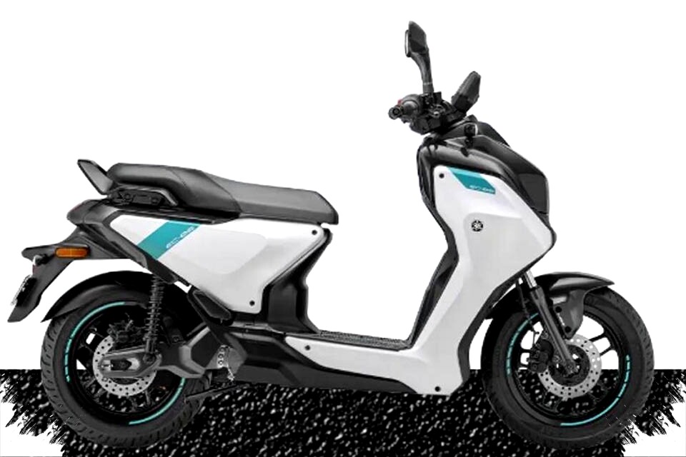 Yamaha EC-06 Siap Produksi Massal: Motor Listrik 160 KM dengan Mode Berkendara Canggih