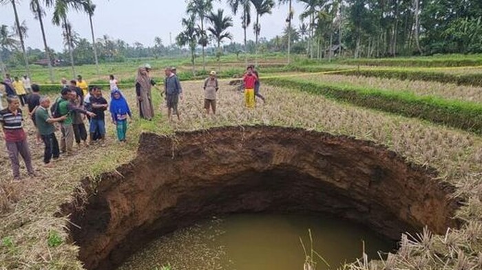 Indonesia Rawan Bencana Sinkhole, BRIN Identifikasi 3 Wilayah Risiko Tinggi: Gunung Kidul, Pacitan, Maros