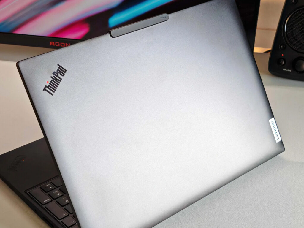 Lenovo ThinkPad P16v Gen 3 Rp47 Juta: Performa Kuat, Tapi Bodinya Plastik dan Keyboard Biasa