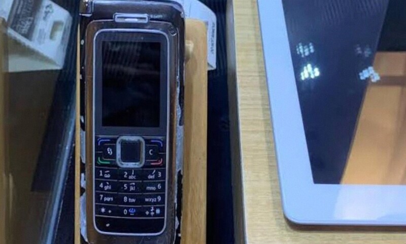 Paket Nokia Tiba Setelah 10 Tahun: Kisah Unik Ponsel yang Melampaui Waktu