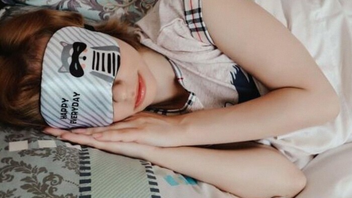 7 Rutinitas Malam Ampuh untuk Tidur Nyenyak & Bangun Pagi Lebih Segar, Mudah Dicoba!