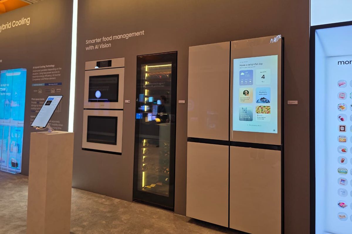 Samsung Rilis Kulkas Bespoke AI Family Hub, Pintar & Bisa Buka-Tutup Pintu Otomatis