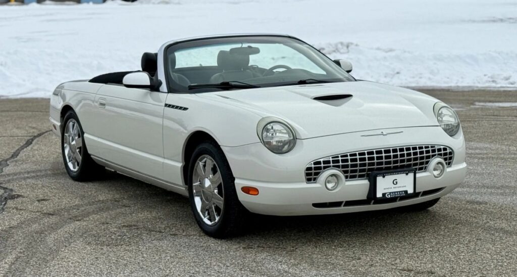 Ford Thunderbird Convertible 2002, Kilometer Rendah 7.000, Dijual Kondisi Istimewa