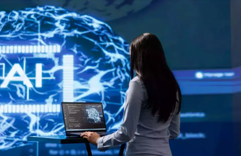 Inovasi AI Terus Maju, Bagaimana Dampaknya pada Peran dan Pekerjaan Manusia?