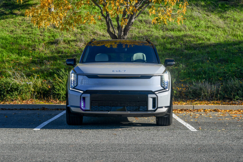 Kelebihan dan Kekurangan Kia EV9 GT-Line Long Range AWD 2026: Layak Dibeli?