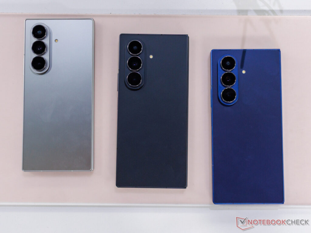 Galaxy Z Fold Versi Lebih Terjangkau Bocor, Muncul Bersama Z Fold8, Z Flip8 & Pesaing iPhone Fold