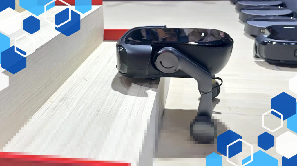 Roborock Saros Rover: Robot Vakum Berkaki Dua yang Bisa Panjat Tangga dan Lompat