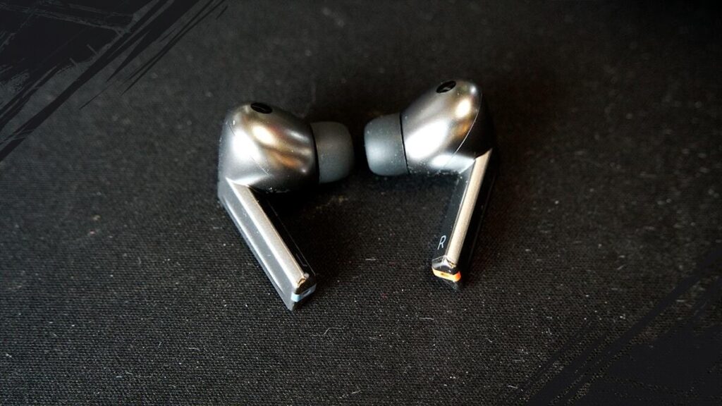 Samsung Galaxy Buds 3 FE vs Galaxy Buds 3 Pro: 5 Perbedaan Utama yang Perlu Diketahui