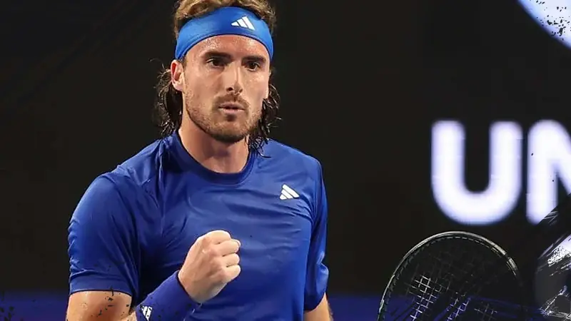 Stefanos Tsitsipas Bawa Tim Yunani Kunci Kemenangan Lawan Jepang di United Cup Awal Tahun