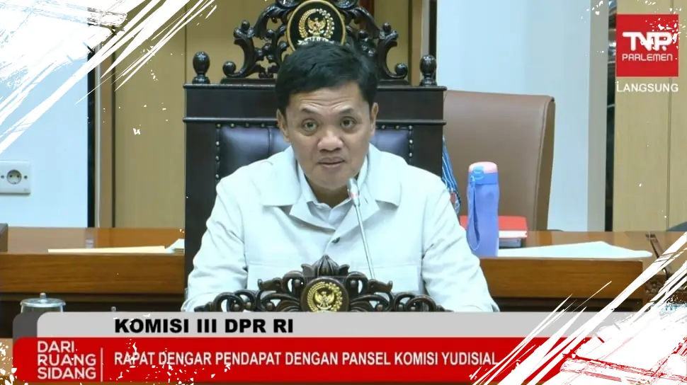 Aturan Baru KUHP dan KUHAP Mulai Efektif, DPR Berharap Masyarakat Siap Menyesuaikan! Aturan Baru KUHP dan KUHAP Mulai Efektif, DPR Berharap Masyarakat Siap Menyesuaikan!
