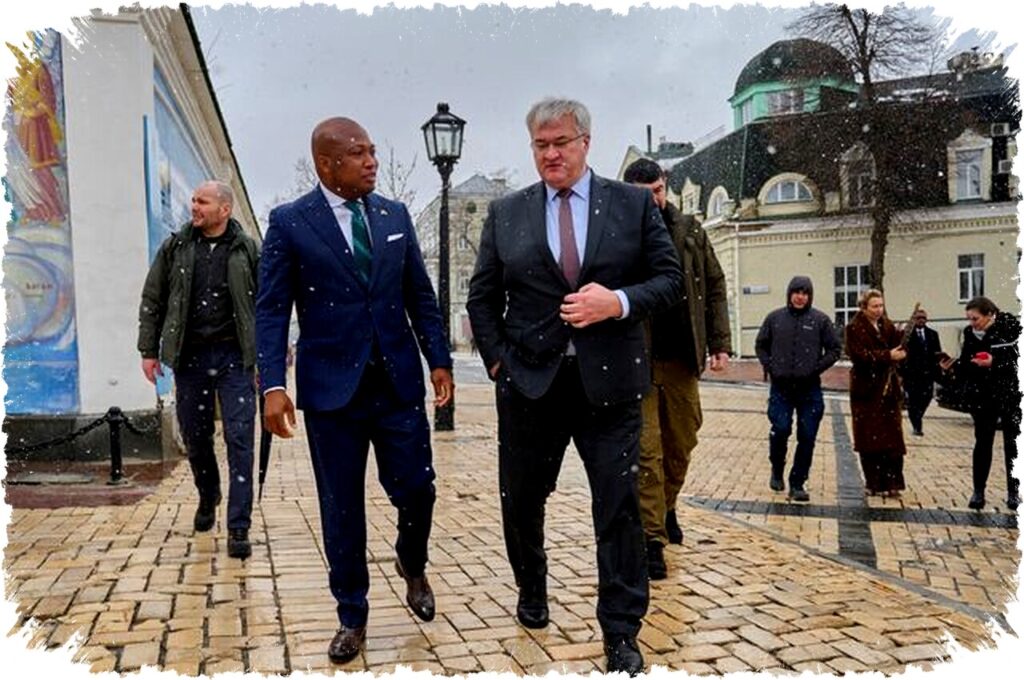 55 Nyawa Warga Ghana Melayang Dalam Perang Ukraina, Laporan Menteri Luar Negeri Ungkap Perekrutan Gelap yang Mematikan