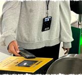 BI Terus Lobi Apple Pusat Agar QRIS Tap Bisa Dinikmati Pengguna iPhone Indonesia, Akankah NFC Terbuka Segera? BI Terus Lobi Apple Pusat Agar QRIS Tap Bisa Dinikmati Pengguna iPhone Indonesia, Akankah NFC Terbuka Segera?