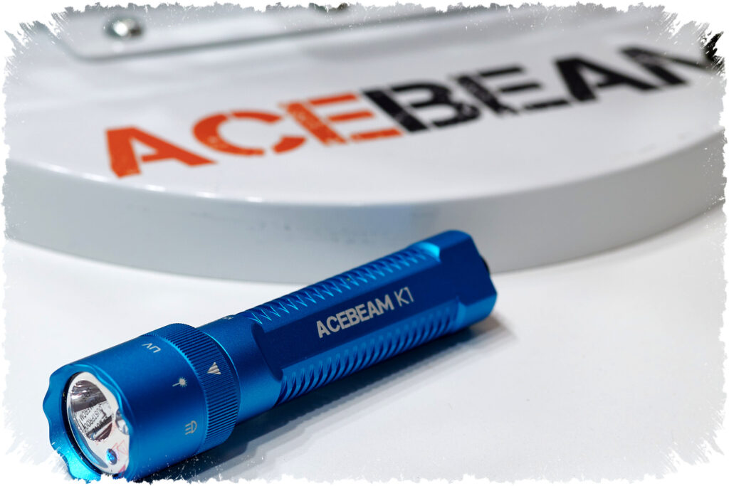 Acebeam K1 Mengganti Sinar UV dengan LED Merah, Petualangan Baru Senter EDC Hadir Lebih Fungsional