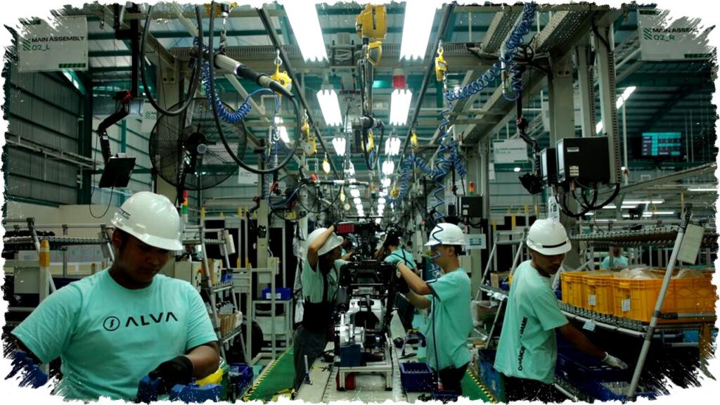 Alva Pecahkan Batas Jadi Pabrikan Motor Listrik Pertama di Indonesia, Tembus Standar Industri 4.0 dengan Inovasi dan Teknologi Canggih!