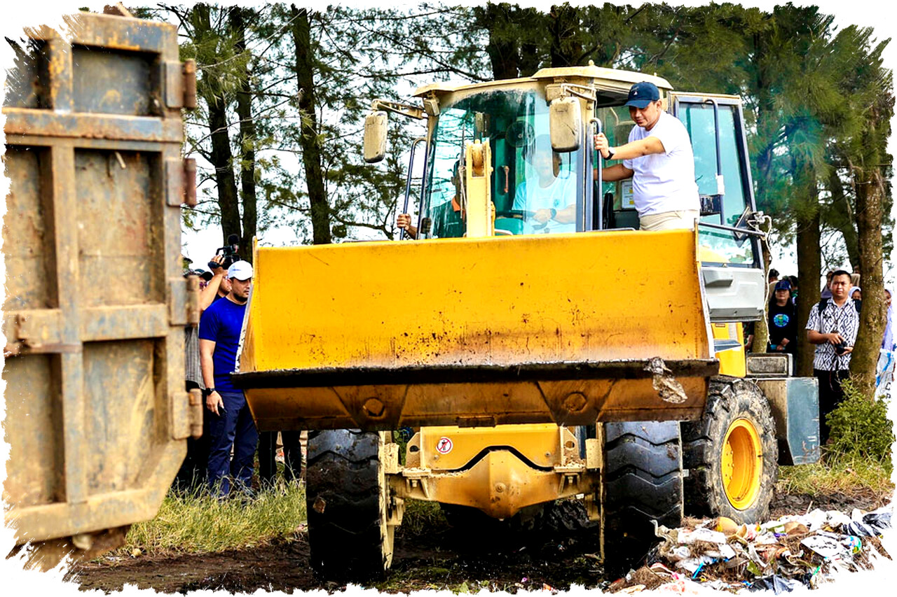 Ahmad Luthfi dan Gus Yasin Pimpin Revolusi Kebersihan Serentak di 35 Daerah Jawa Tengah Hadapi Krisis Sampah Tahun 2026 Ahmad Luthfi dan Gus Yasin Pimpin Revolusi Kebersihan Serentak di 35 Daerah Jawa Tengah Hadapi Krisis Sampah Tahun 2026