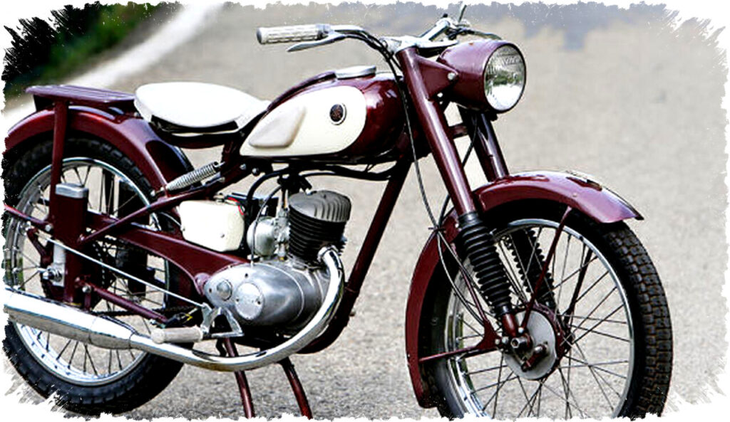 Kilas Balik Yamaha YA-1 Motor Legendaris Tahun 1955 dengan Julukan The Red Dragonfly yang Membuka Era Baru Sepeda Motor Jepang
