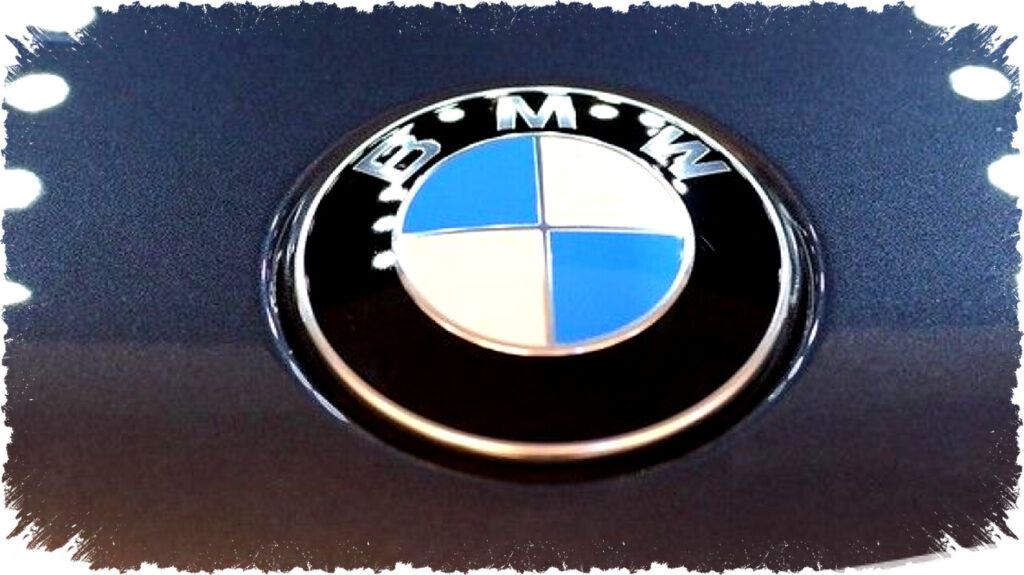BMW Pamerkan Empat Model Premium dengan Program Eksklusif dan Layanan Istimewa di IIMS 2026 Jakarta