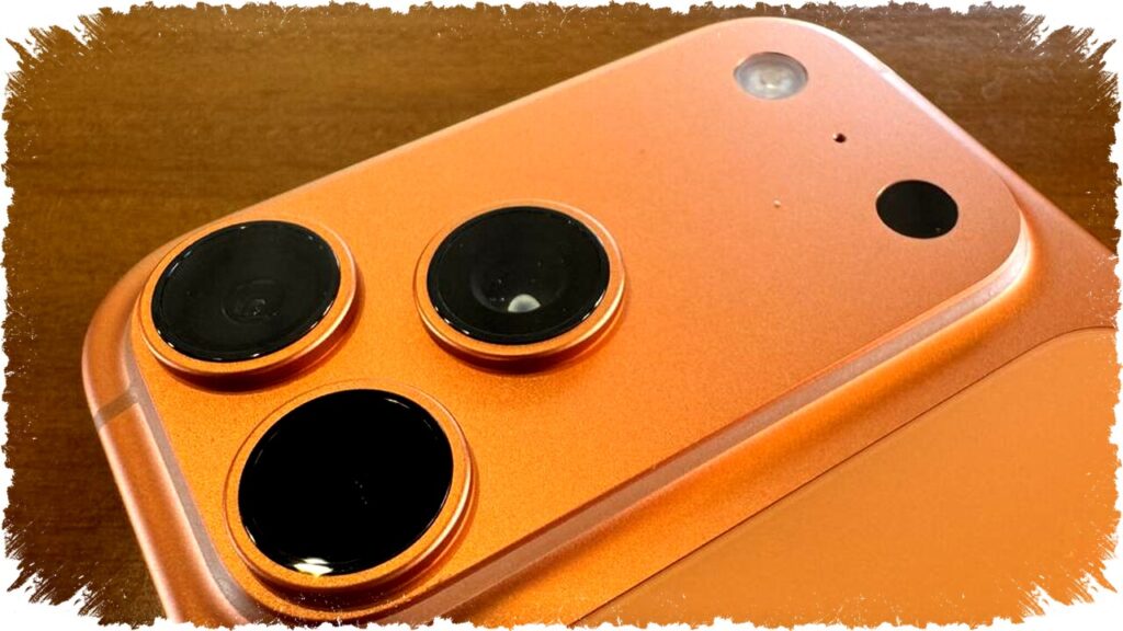 Apple iPhone 17 Pro Max Cosmic Orange Laris dan iPhone 18 Pro Digoda Hadir dengan Warna Deep Red yang Menawan