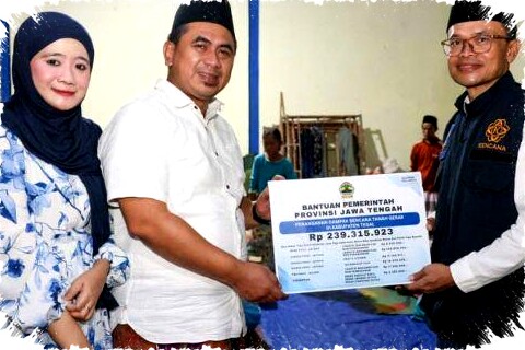 Rp239 Juta Tak Cukup? Pemprov Jateng Gerak Cepat Tangani Tanah Bergerak Padasari, Tapi Hunian Sementara Masih Amburadul!