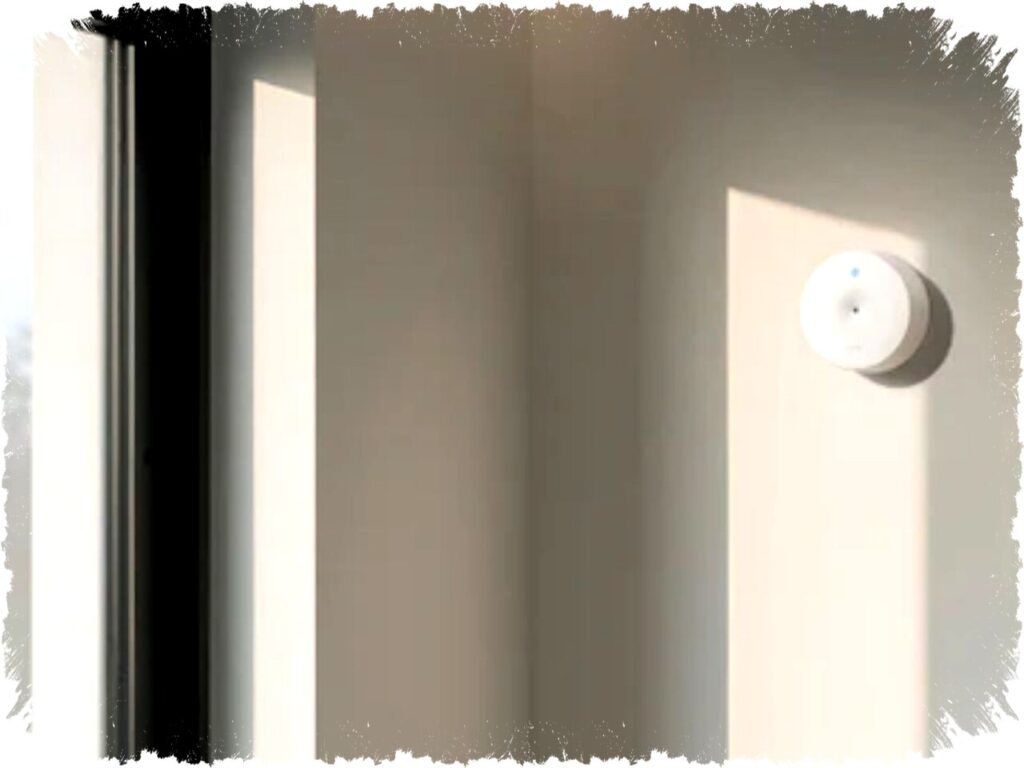 Sensor pintar terbaru Anker siap pecahkan kebisuan rumah Anda—deteksi pecah kaca hingga 7,6 meter, alarm langsung ke ponsel, keamanan tanpa kompromi yang sulit Anda abaikan!