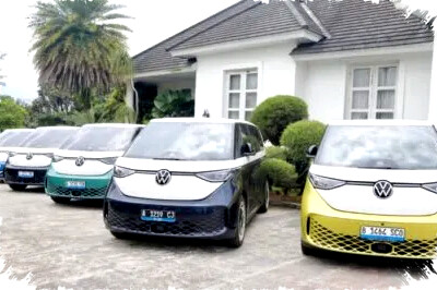 Volkswagen ID. Buzz Club Indonesia Resmi Terbentuk: Reuni Legendaris Pecinta VW Listrik yang Siap Uji Nyali Touring Jarak Jauh!