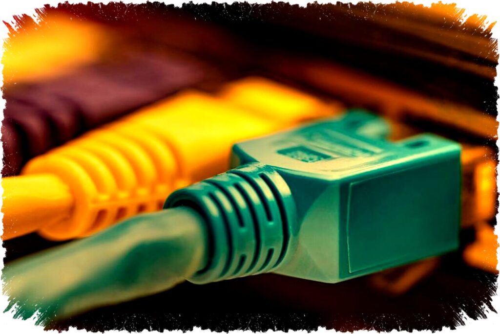 5 Server Linux Gratis untuk Self-Hosting: Tinggalkan Cloud Publik dan Jaga Privasi Anda dengan Mudah
