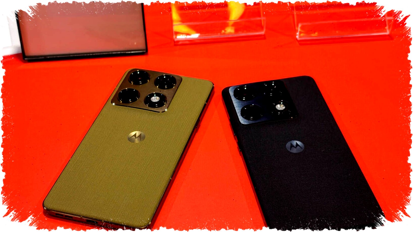 Motorola Signature vs Samsung Galaxy S25 Ultra: Perbandingan Flagship dengan Desain, Kamera, dan Fitur Unggulan Motorola Signature vs Samsung Galaxy S25 Ultra: Perbandingan Flagship dengan Desain, Kamera, dan Fitur Unggulan