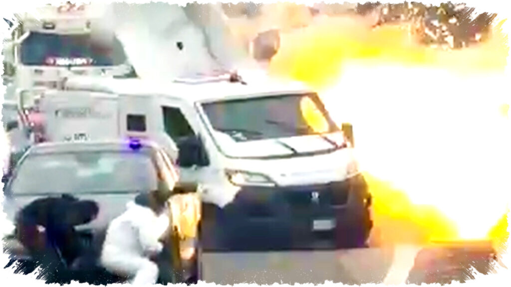 Mobil Polisi Palsu Blokir Jalan, Ledakkan Mobil Pengawal Senjata di Siang Bolong Italia