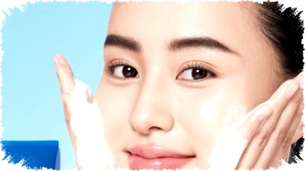 4 Cleanser dengan Pentavitin, Bersihkan Kotoran & Jaga Kulit Sensitif Kering Tetap Lembap