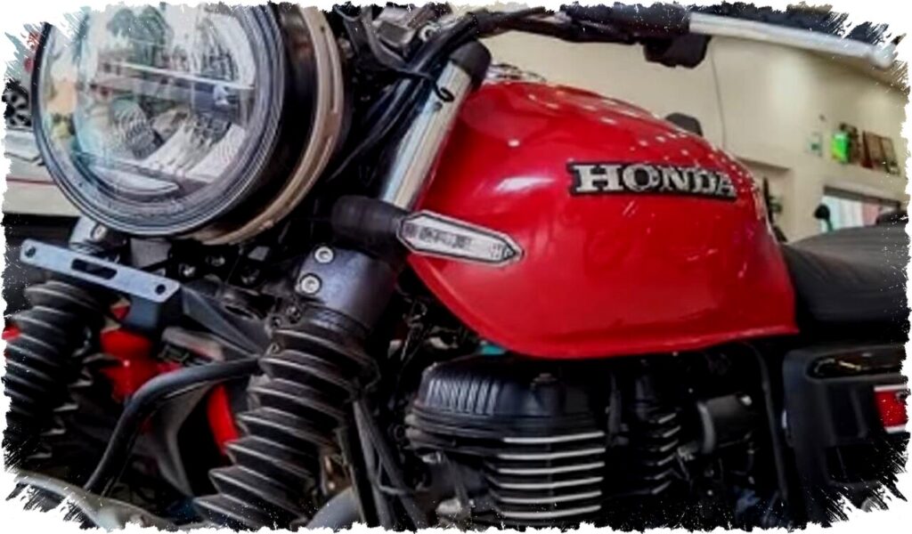 New Honda CB350 DLX dengan Desain Retro & Fitur Modern Saingi Royal Enfield, Harga Kompetitif