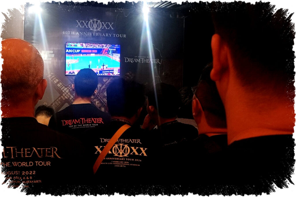 Serunya Nobar Dadakan Timnas Futsal Indonesia Bareng Penonton Konser Dream Theater
