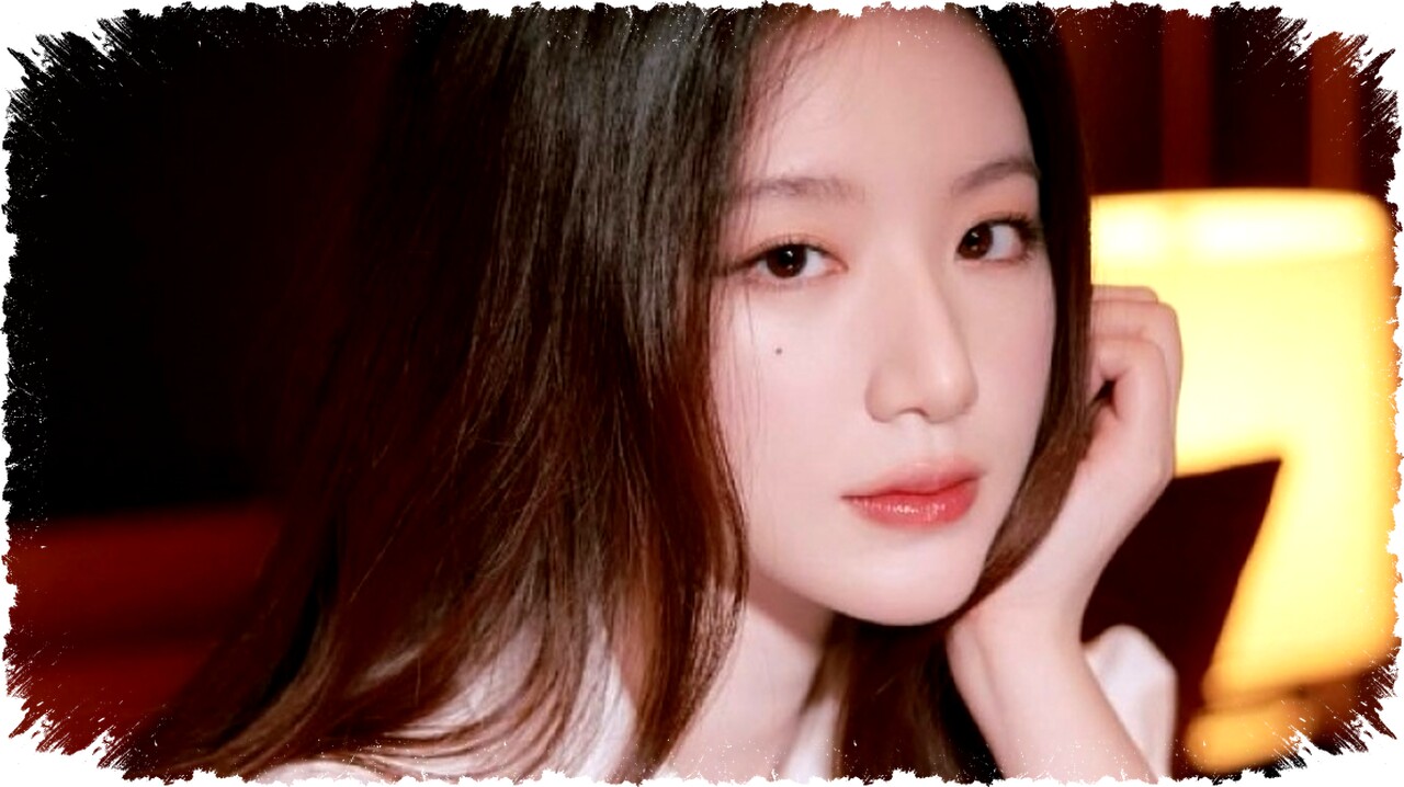 4 Inspirasi OOTD Clean Look ala Shuhua i-DLE, Simpel & Chic untuk Gaya Harian Stylish