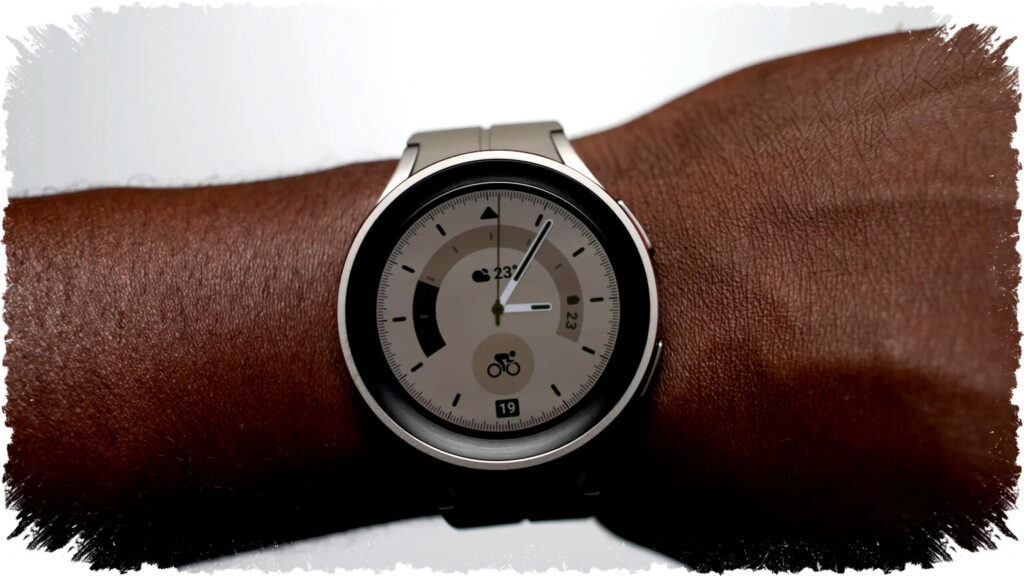 One UI 8 Watch Update Rusak Indikator Baterai Galaxy Watch 5 Pro, Pengguna Keluhkan Level Tidak Akurat