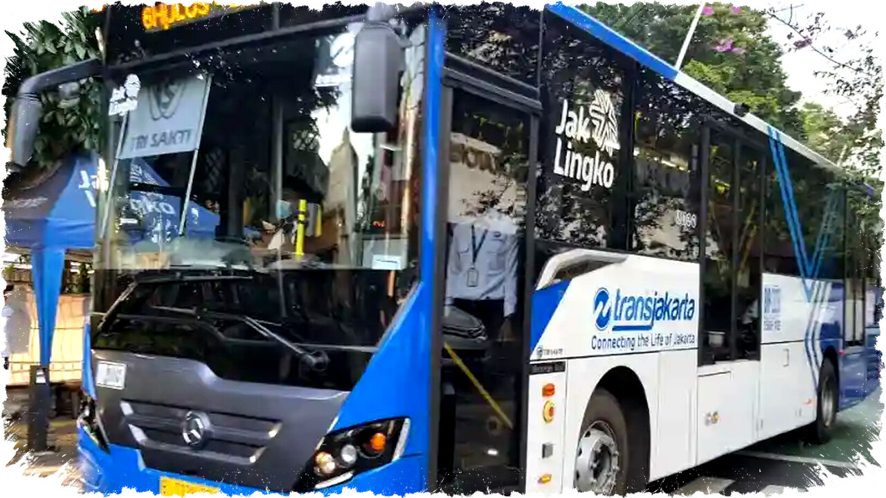 Cara ke IIMS 2026: Panduan Naik Busway & KRL ke JIExpo Kemayoran untuk Pengunjung Jakarta