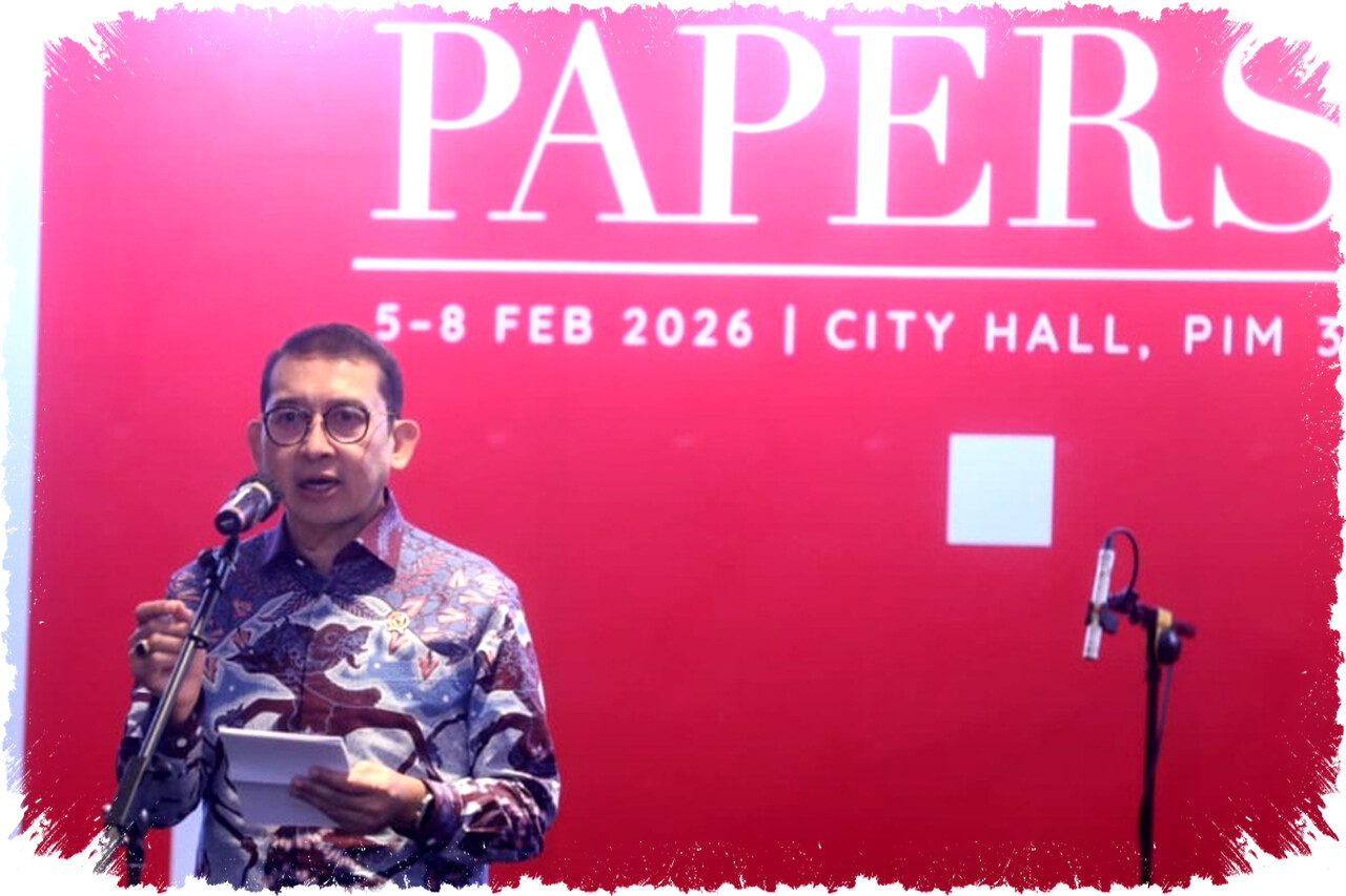 Art Jakarta Papers Resmi Dibuka, Fadli Zon Bahas Tren Seni Berbasis Kertas yang Unik