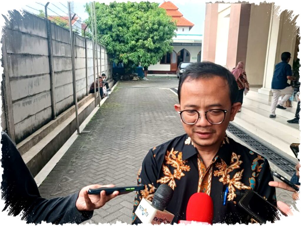 Khofifah Batal Bersaksi di Sidang Korupsi Dana Hibah Jatim, Ajukan Penjadwalan Ulang