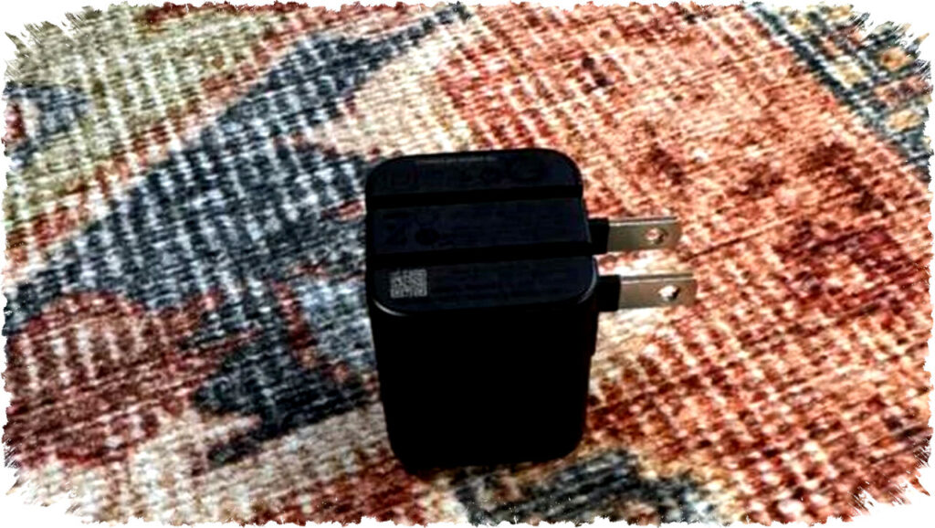 Anker 45W Nano Charger dengan colokan lipat 180° dan fitur pintar yang bikin charger traveling lebih praktis