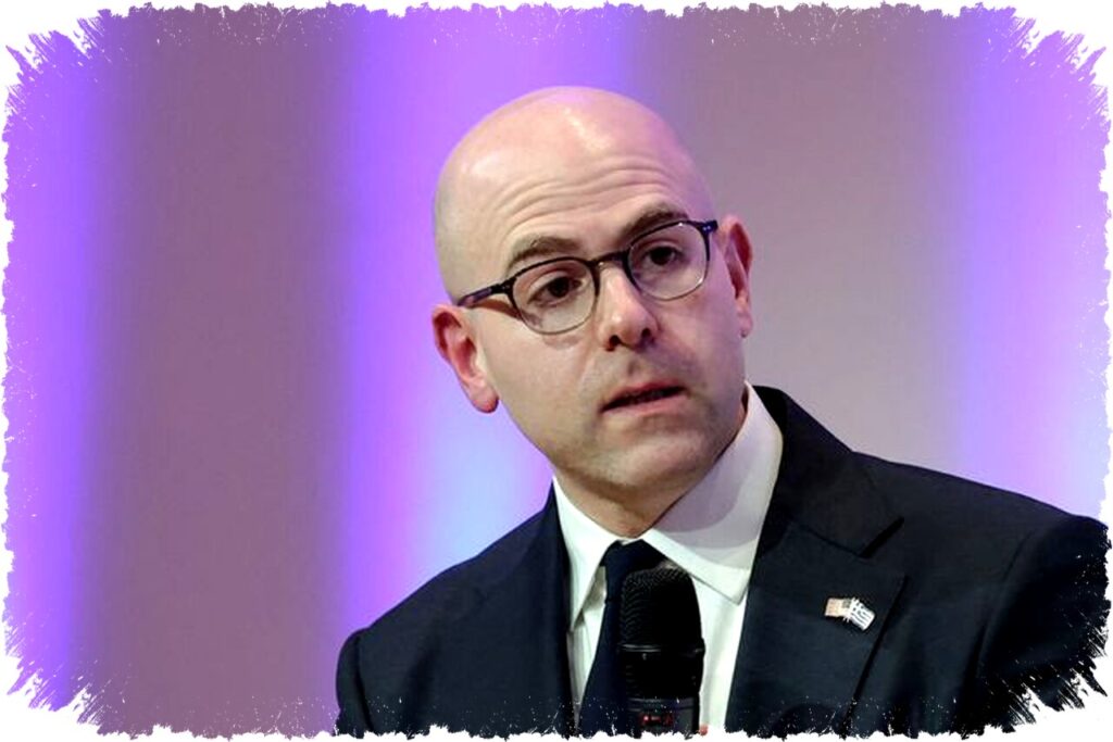 Stephen Miran Resmi Mundur dari Jabatan Dewan Penasihat Ekonomi Gedung Putih, Fokus di Federal Reserve
