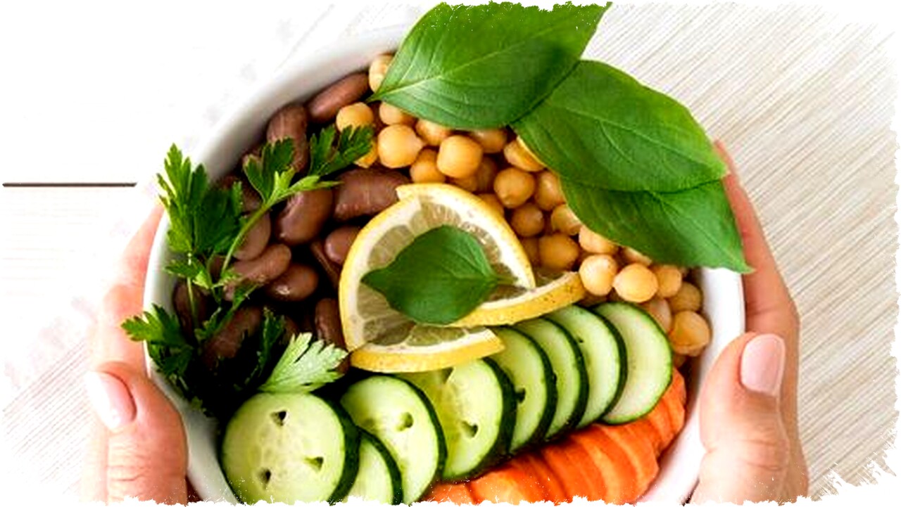 7 Makanan dan Minuman Rendah Kalori Terbaik untuk Diet Sehat dan Turunkan Berat Badan