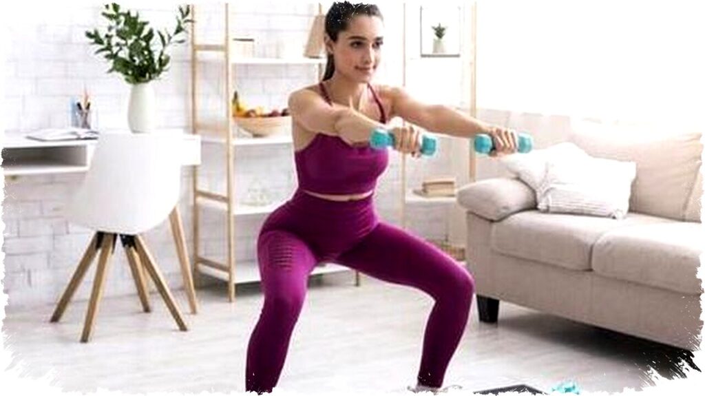 Rutinitas Gym Tetap Konsisten Saat Hujan dengan 3 Alat Fitness Rumahan Praktis & Terjangkau!