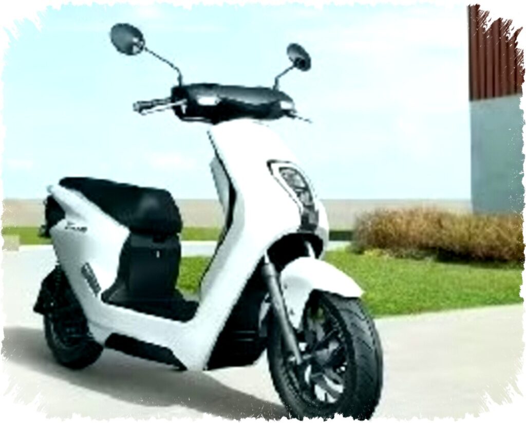 Honda EM1 e: Pionir Motor Listrik Premium dengan Baterai Swappable dan Kualitas Global